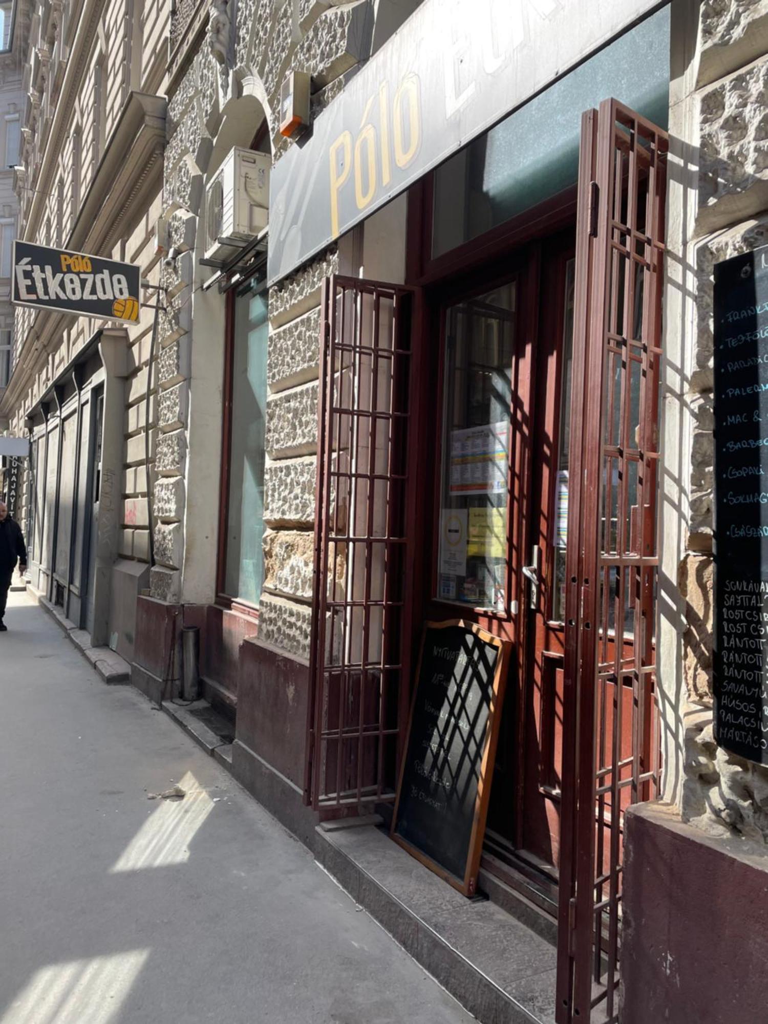Teresian Apartment Near The Andrassy Street Free Air Conditioner Free Coffee Будапеща Екстериор снимка